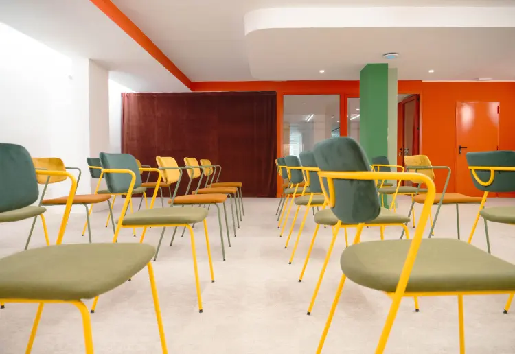 Multi-purpose hall for events and meeting rooms