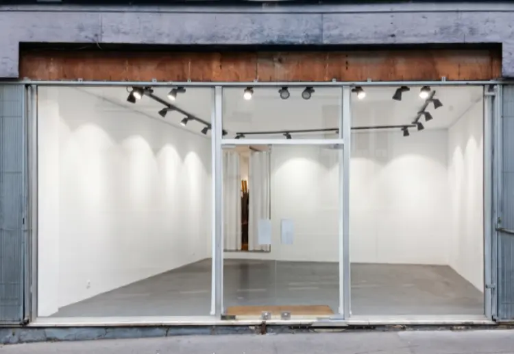 Gallery & Pop-Up Store with a Stunning Storefront in Le Marais