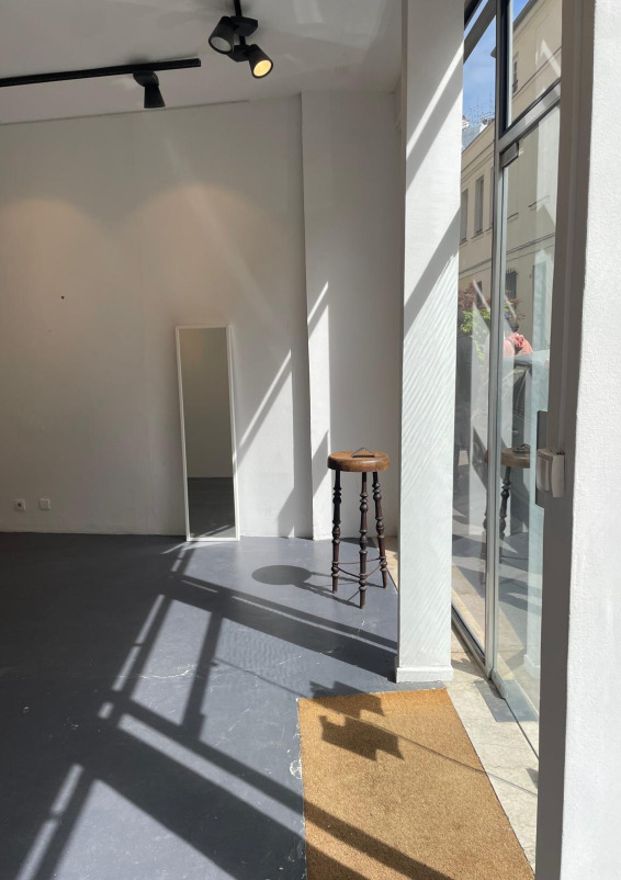 Gallery & Pop-Up Store with a Stunning Storefront in Le Marais