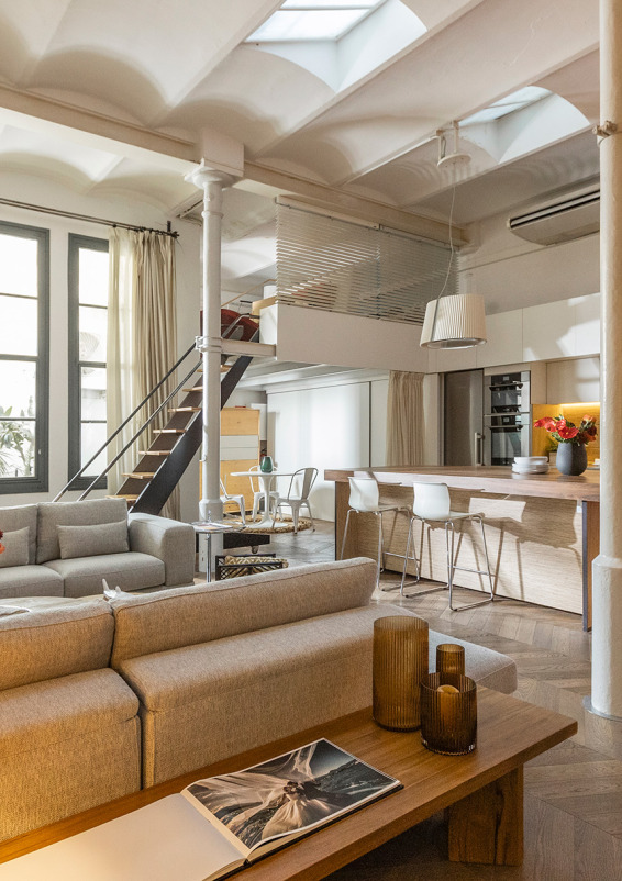 Industrial Loft for Events and Productions in Central Barcelona