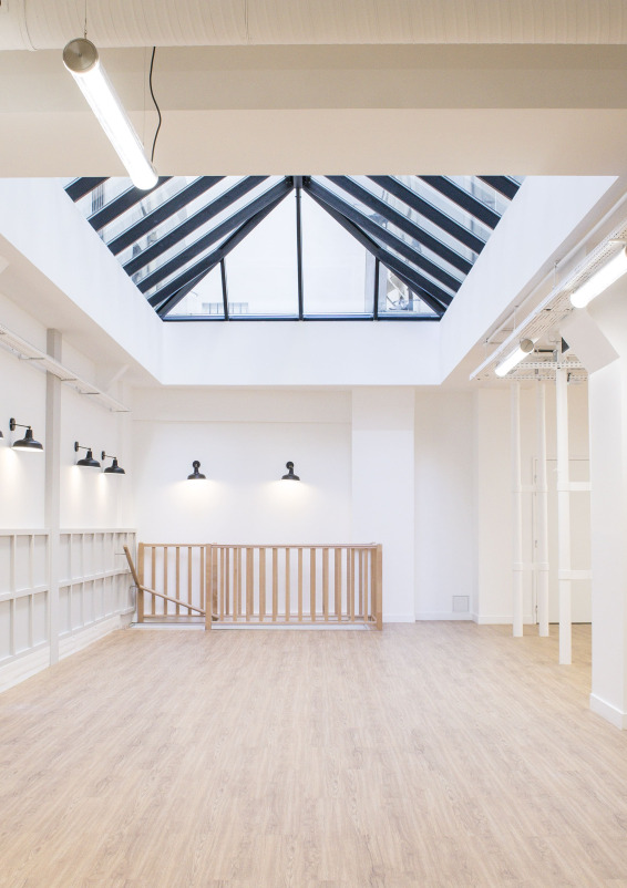 SHOWROOM 180M2 PARIS MARAIS