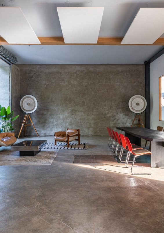 Creative base built for the makers