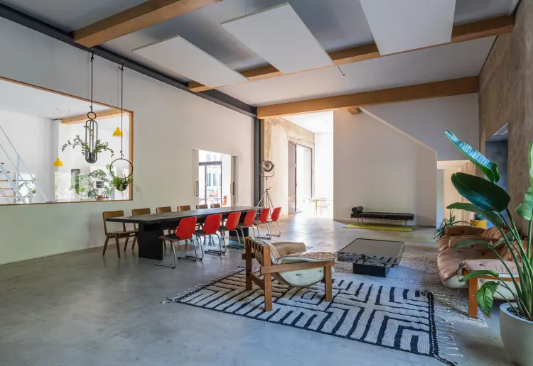 Creative base built for the makers
