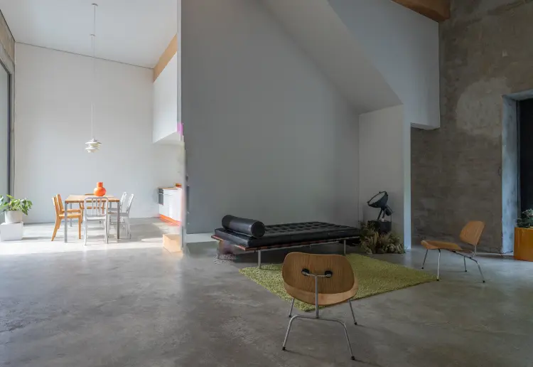 Creative base built for the makers