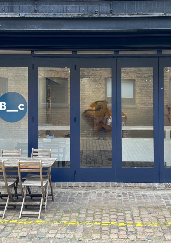 Charming Art Gallery in Cobbled Mews