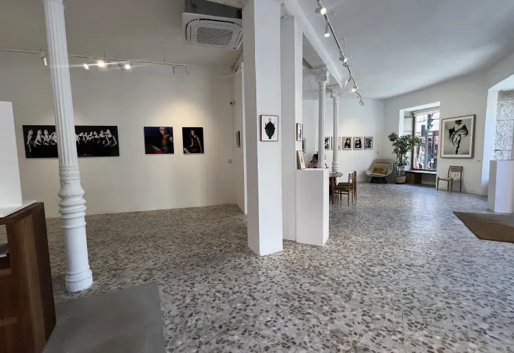 Art gallery