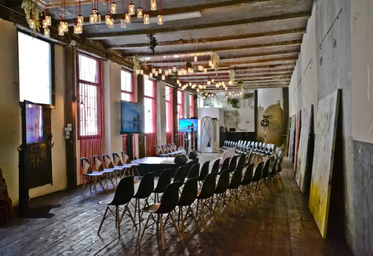 Loft Arty Industrial