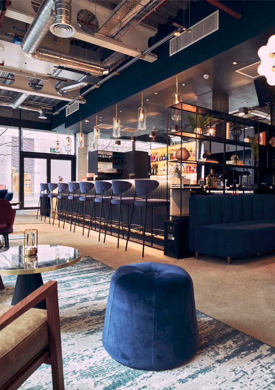 Sleek Bar in Canary Wharf