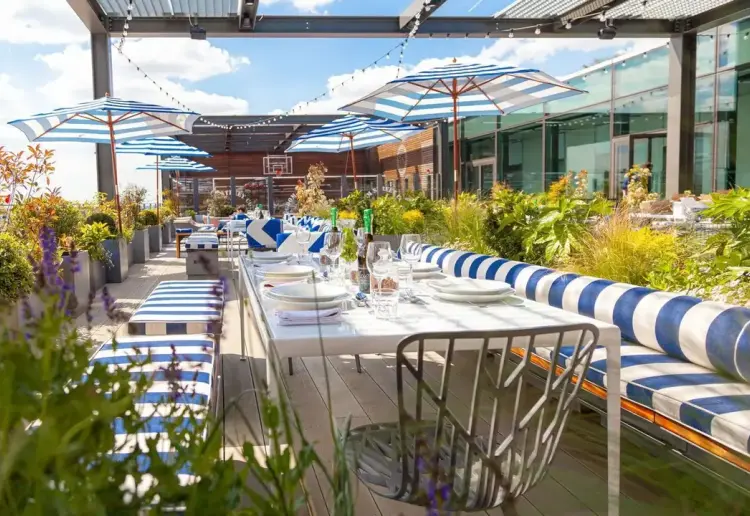 A stylish rooftop escape in Paddington with spectacular views of the London skyline