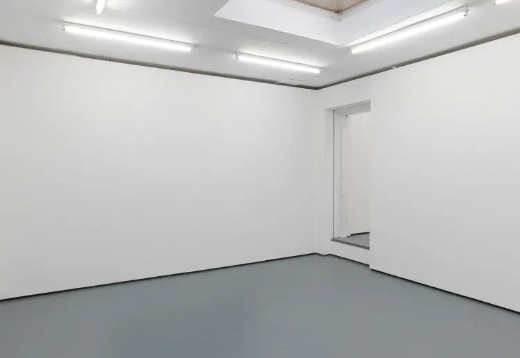 Large three room gallery space
