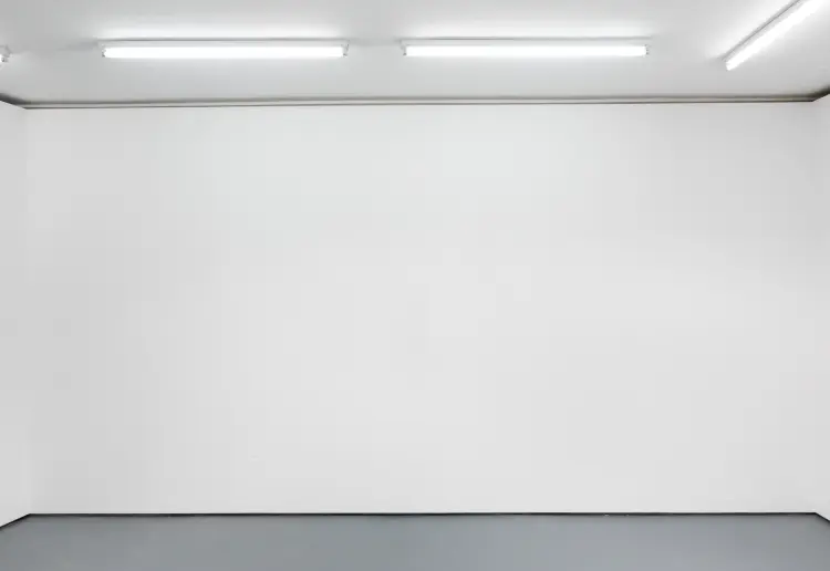 Large three room gallery space