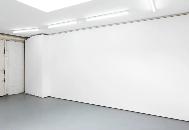 Large three room gallery space