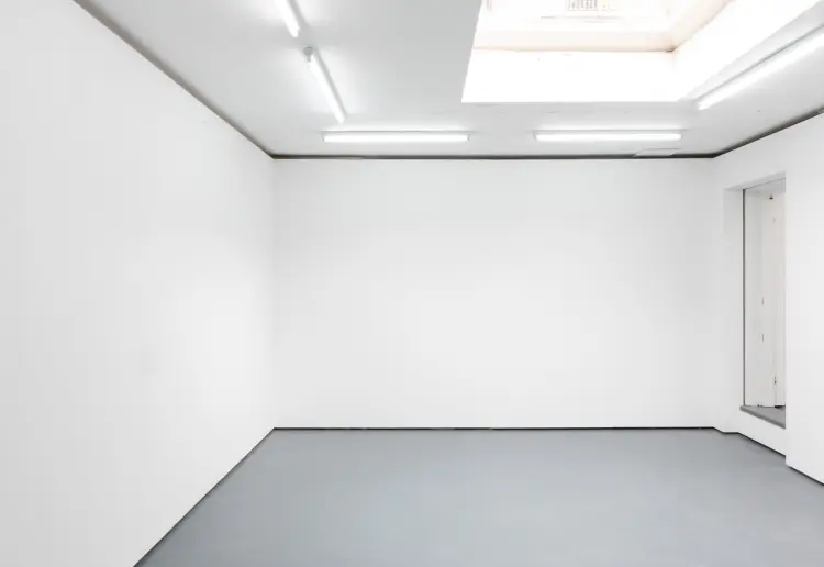 Large three room gallery space
