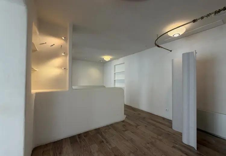 Design-Led Pop-Up Space in Central Madrid